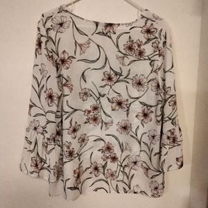 Como Black Women's top